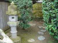 岡山後楽園、園内の灯籠