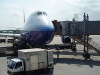 成田空港で