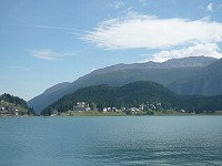 ポントレジーナ滞在サンモリッツ湖畔