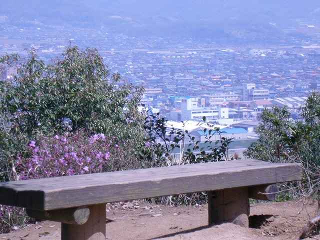 明禅寺城趾からの岡山市街