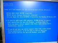 raidドライバーとController、raid5のWindowsXp用ドライバーがインストールされているのがわかる。